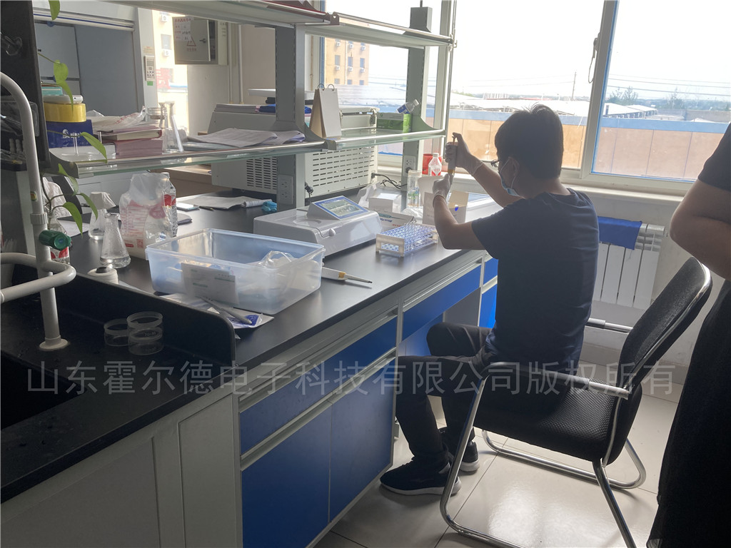 新希望六和集團下屬30余家分廠集體采購霍爾德食品安全檢測儀器 新希望六和集團下屬30余家分廠集體采購霍爾德食品安全檢測儀器